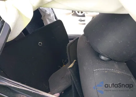 2021 Nissan Kicks Sv Xtronic Cvt z USA, uszkodzony, nr VIN 3N1CP5CVXML514477